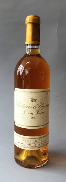 null 1 bouteille CHÂTEAU D'YQUEM 1er GC supérieur - Sauternes 1997 