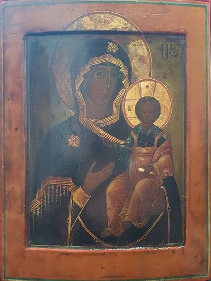 null Icône russe.
Vierge en majesté
XIXe siècle.
38 x 33 cm