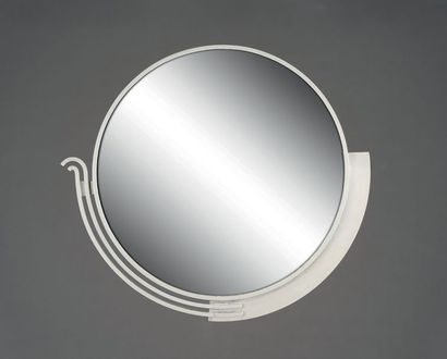 EDGAR BRANDT (1880-1960) 
Important miroir circulaire moderniste à encadrement en...