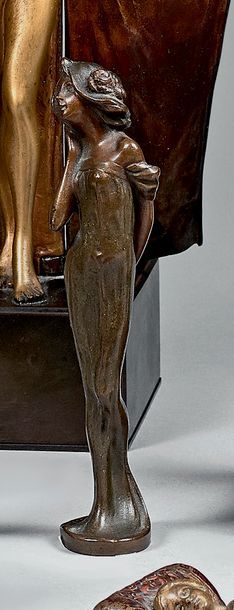 Auguste RUBIN (1855-1915) 
Cachet «Femme». Épreuve en bronze à patine brune, fonte...