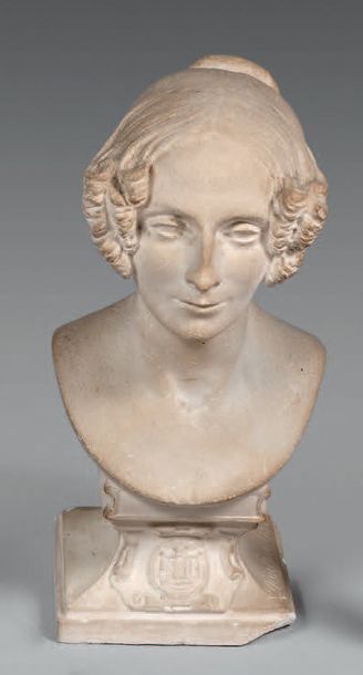 Antoine Laurent DANTAN (1798-1878) 
Buste de femme en plâtre patiné, sur une base...