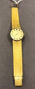 AUDEMARS PIGUET N° 6845 B, vendue par la maison Hermès Paris
Montre bracelet en or...