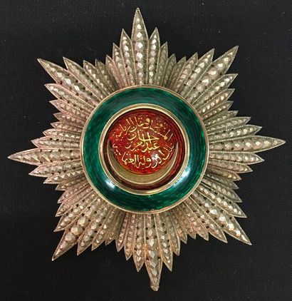 null Turquie - Ordre de l'Osmanié, fondé en 1861, plaque de grand-croix en argent...