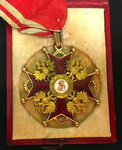 null Russie - Ordre de Saint-Stanislas, croix de IIe classe, en or et émail, poinçons...