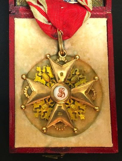 null Russia - Order of St. Stanislaus, 2nd class cross, gold and enamel, official...