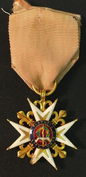 null Ordre de Saint-Louis, Régence, croix de chevalier en or et émail, les pointes...