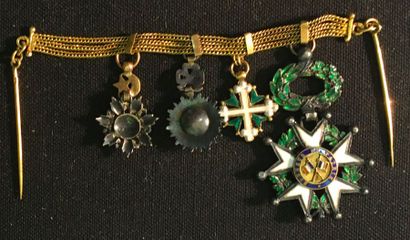 null Order of the Legion of Honour, gold gala chain with three rows of links, eagle-headed...