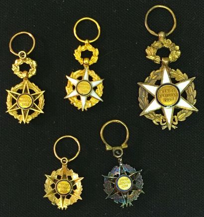 null Ordre du Mérite agricole, fondé en 1883, lot de cinq miniatures de joaillerie:...