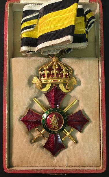 null Bulgarie - Ordre du Mérite militaire, fondé en 1900, bijou de IIIe classe (commandeur)...
