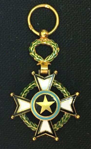 null Centrafrique - Ordre du Mérite centrafricain, fondé en 1959, miniature en or...