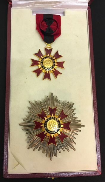 null Congo (Brazzaville) - Ordre du Mérite
Congolais, fondé en 1959, ensemble de...