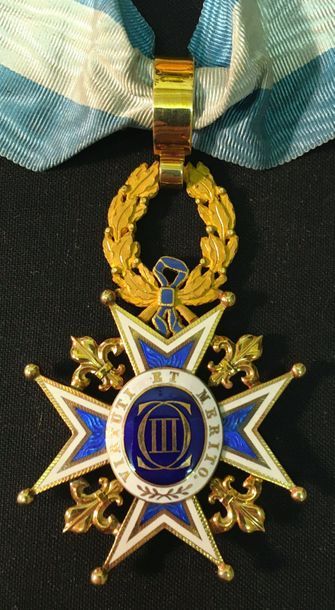 null Spain - Order of Charles III, commander's jewel in gold and enamel, two-part...