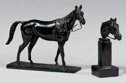 D'après Irénée ROCHARD Horse Attila
Statuette in bronze with black patina.
Base titled...