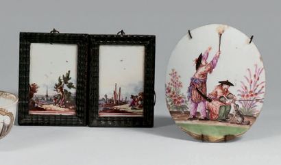 ALLEMAGNE, MEISSEN Two rectangular plates and one oval plate with polychrome decoration...