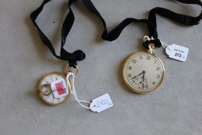 null Lot comprenant: une montre de poche à remontoir en or jaune 750 millièmes, double...