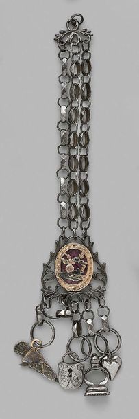 null Chatelaine in metal and gilded metal decorated with a medallion depicting a...