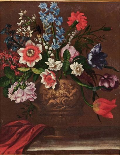 École ITALIENNE de la fin du XVIIe siècle Bouquets de fleurs dans des vases en pierre
Deux...