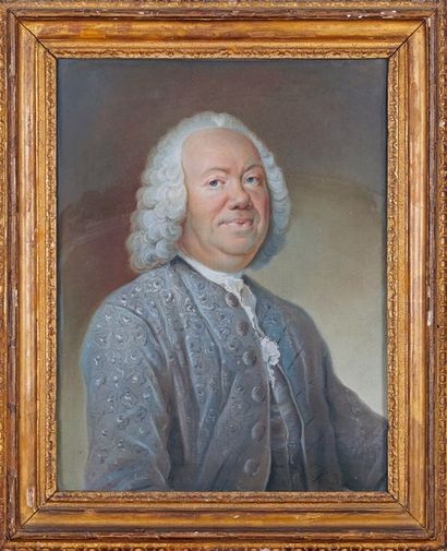 Entourage de Louis VIGÉ (1715-1767) Portrait d'homme en habit bleu
Pastel.
58,5 x...