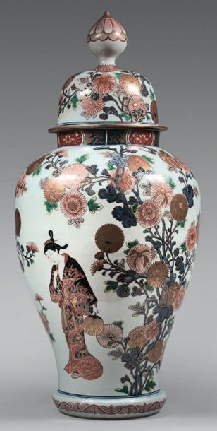 Européen dans le style Imari - XIXe siècle 
Grande potiche en porcelaine à décor...