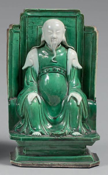 CHINE - Époque KANGXI (1662-1722) 
Statuette de Chenwu en porcelaine émaillée vert...