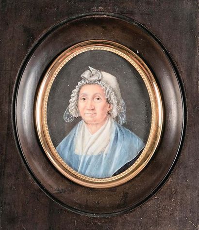 COLOMBE Portrait de femme au bonnet
Miniature signée, datée 1807 à droite.
8,9 x...
