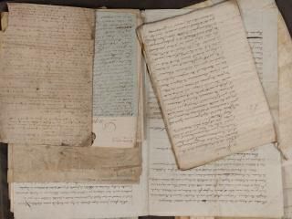 HISTOIRE. XVIIIe SIÈCLE, principalement Ensemble de 39 pièces manuscrites ou gravées...