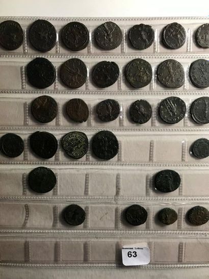 null Antoninien et petit bronze: 24 exemplaires variés de Gallien à Allectus.
Joint...