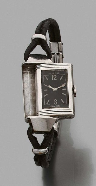 Jaeger le Coultre, Reverso «Art Déco», n° 27105. 
Ladies steel wristwatch from the...