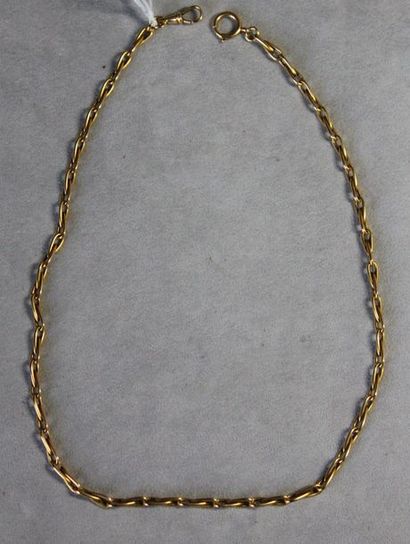 Vest chain in yellow gold 750 thousandths,...