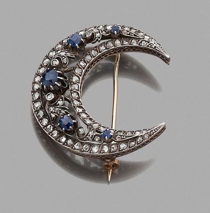 Crescent brooch in 750-thousandths gold and...