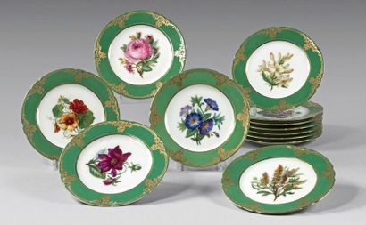 PARIS (Boyer, successeur de Feuillet) Twelve plates and five goblets with polychrome...