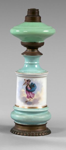null Green and white opaline oil lamp decorated with a muse and a trophy.
Height:...