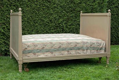 null Rolling bed with equal rectangular bedside tables decorated with grenades in...