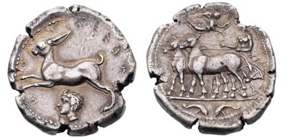 Sicile Messine (vers 410 av. J.-C.). Tétradrachme. 16,92 g Lièvre courant à droite....