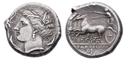 Sicile Règne d'Agathoclès (317-289 av. J.-C.). Tétradrachme. 16,92 g. Tête d'Aréthuse...