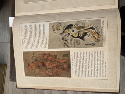 JAPON - XIXe et XXe siècles 
Album comprenant treize estampes par Kuniyoshi, Toyokuni...