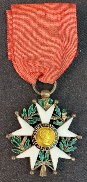 null Ordre de la Légion d'honneur - IIe République, étoile de chevalier en argent...