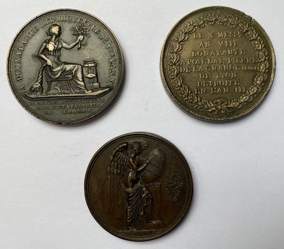 null Consulat, Empire, trois médailles en bronze :
- Paix de Campo Formio, 17 octobre...