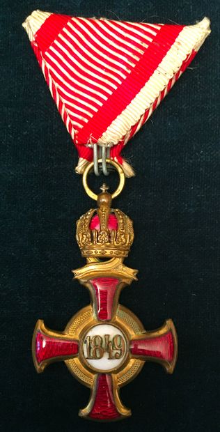 null Autriche - Croix du Mérite civil, fondé en 1850, croix d'or avec couronne, en...