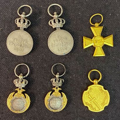 null Serbie - Lot de six miniatures : deux médailles de Service de la Maison royale...