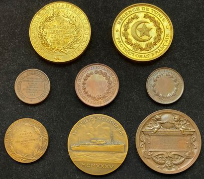 null Lot of eight medals of the French colonies: Protectorate of Annam and Tonkin,...