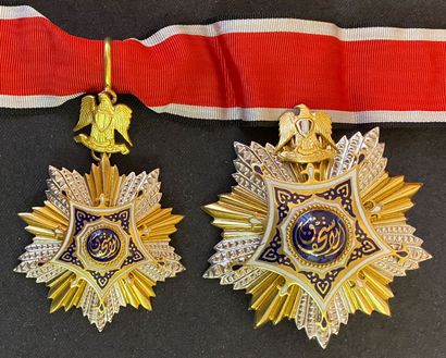 null 
Égypte - Ordre du Mérite, fondé en 1953, ensemble de grand officier comprenant...
