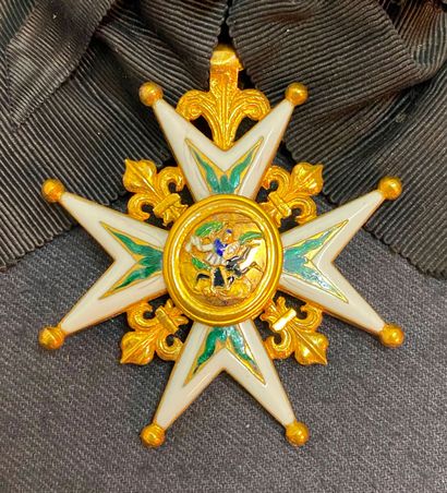 null Ordre de Saint-Michel, fondé en 1469, croix de chevalier en or à huit pointes...