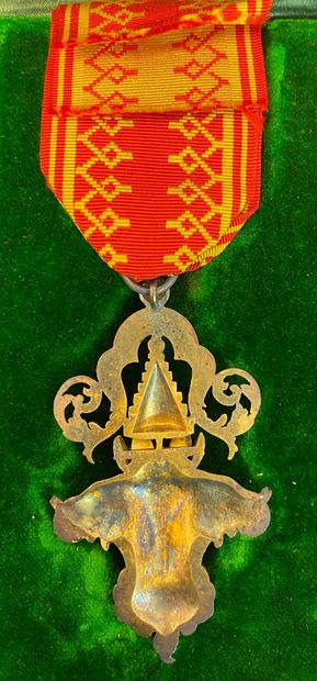 null Laos - Order of the Million Elephants and the White Parasol, jewel of the order...