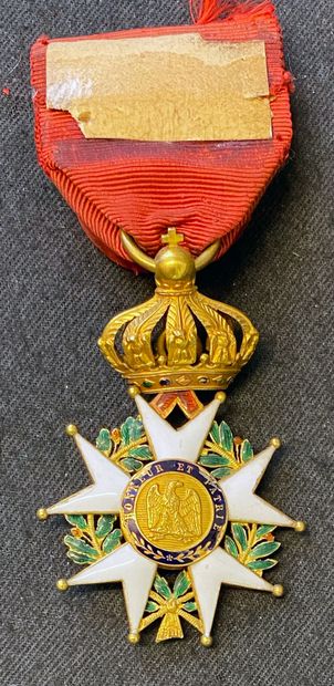 null Ordre de la Légion d'honneur - Second Empire, étoile d'officier en or et émail...