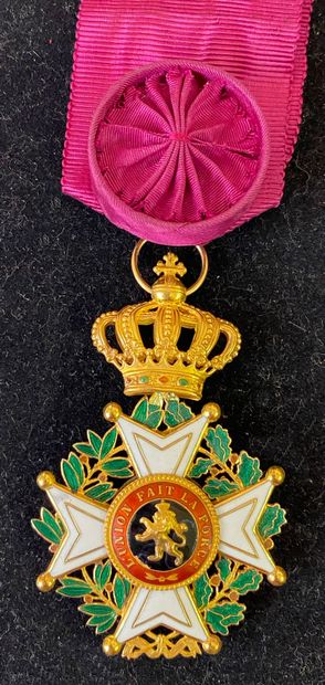 null Belgium - Order of Leopold, gold and enamel officer's cross (tiny chips), rosette...