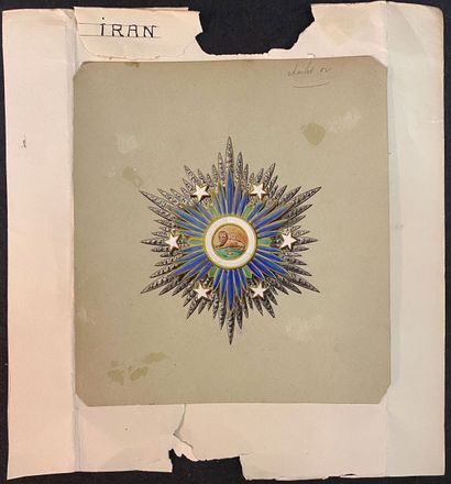 null Perse / Iran - Dessin aquarellé figurant la plaque de l'ordre du Lion et du...