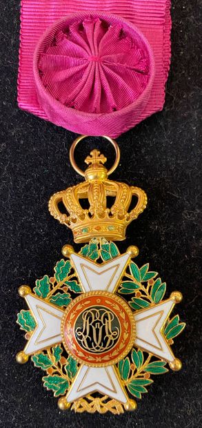 null Belgique - Ordre de Léopold, croix d'officier à titre civil en or et émail (infimes...