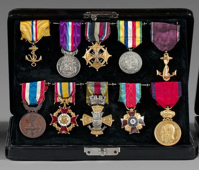 null Rescue, set of ten medals of rescue societies in gold or silver metal: anchor,...