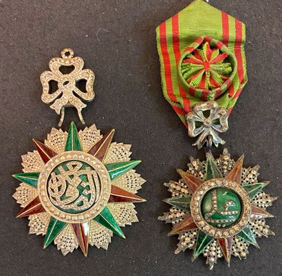 null Tunisia - Order of Nichan al-Iftikhar, lot of two jewels : one of commander...